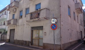 Locale commerciale in affitto in San Salvo rif. 4