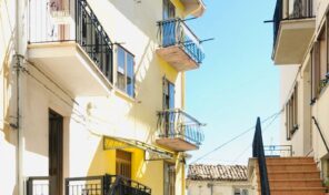 Indipendente ristrutturato in Celenza sul Trigno rif. 29